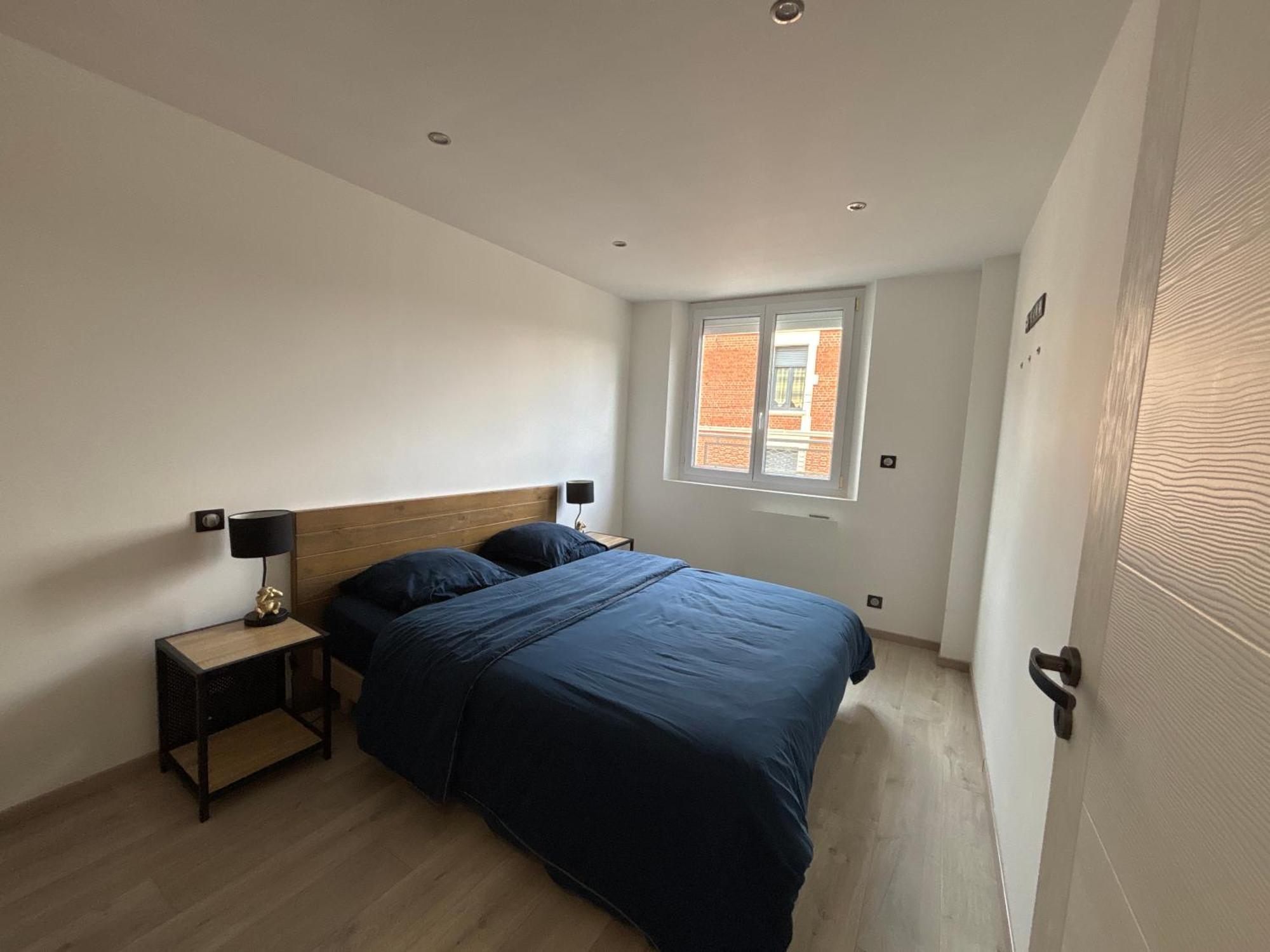 Appartement De Adrien Garage Prive Charleville-Mézières מראה חיצוני תמונה